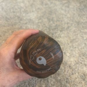 S'well 25oz Wood Teakwood Bottle NWT and box! Holds entire bottle of wine!